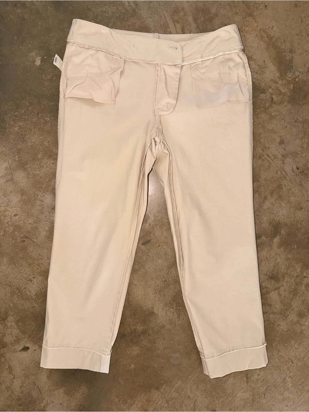 White House Black Market Slim Crop Pants Khaki Stretch Cotton Size 4 - Picture 8 of 11